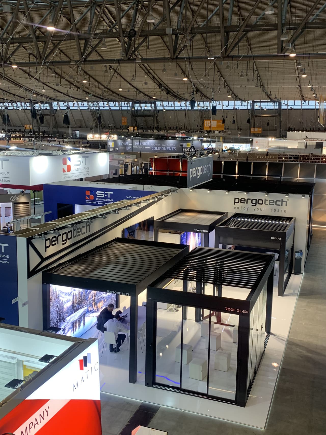 Pergotech stand at a trade fair, seen from above
